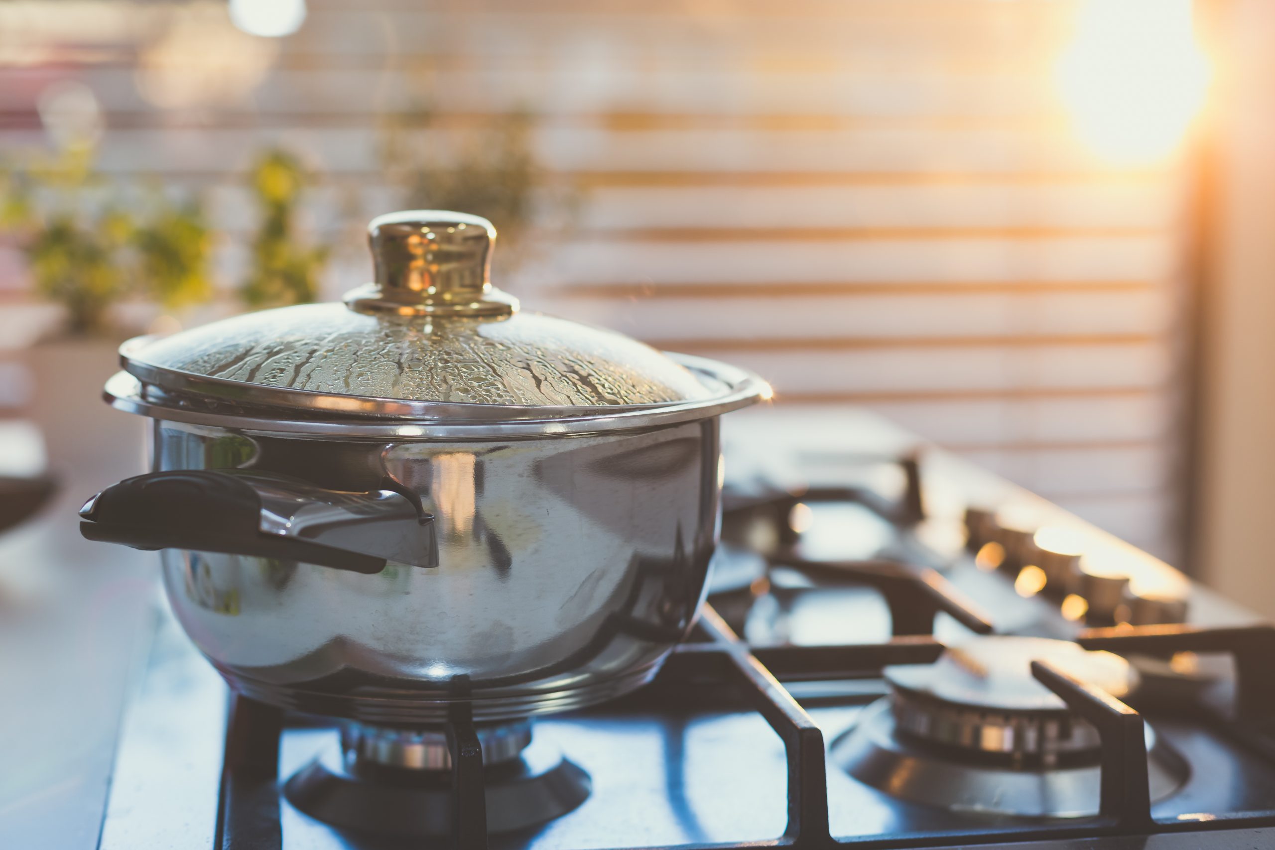 Πώς να εξοικονομήσετε αέριο μαγειρέματος με 10 πρακτικές συμβουλές